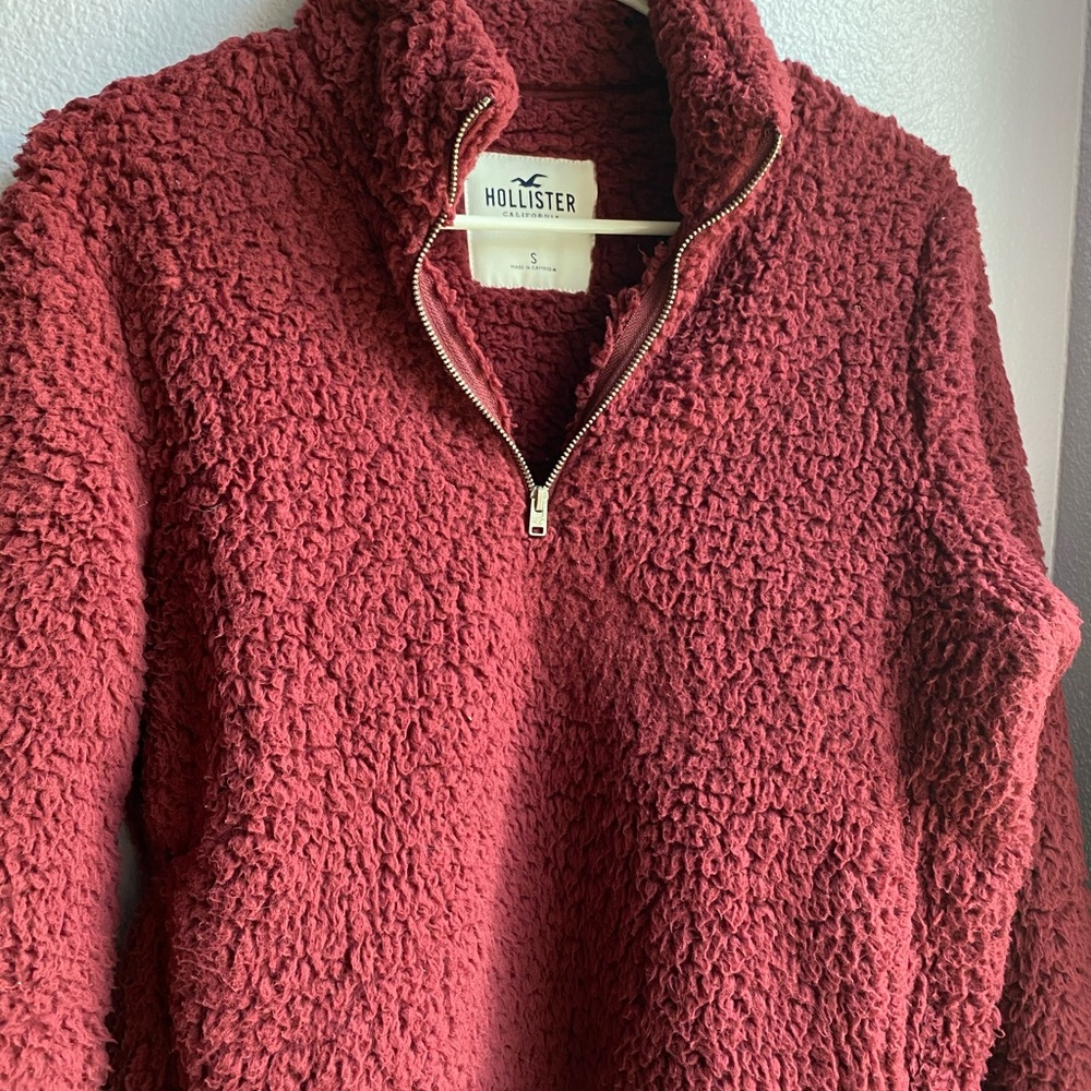 Hollister Maroon Sherpa sweater